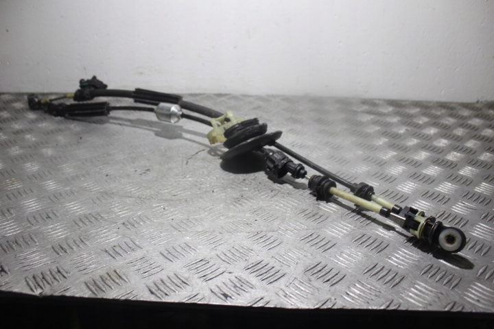 Купити Трос перемикання передач renault megane 3 1.9dci