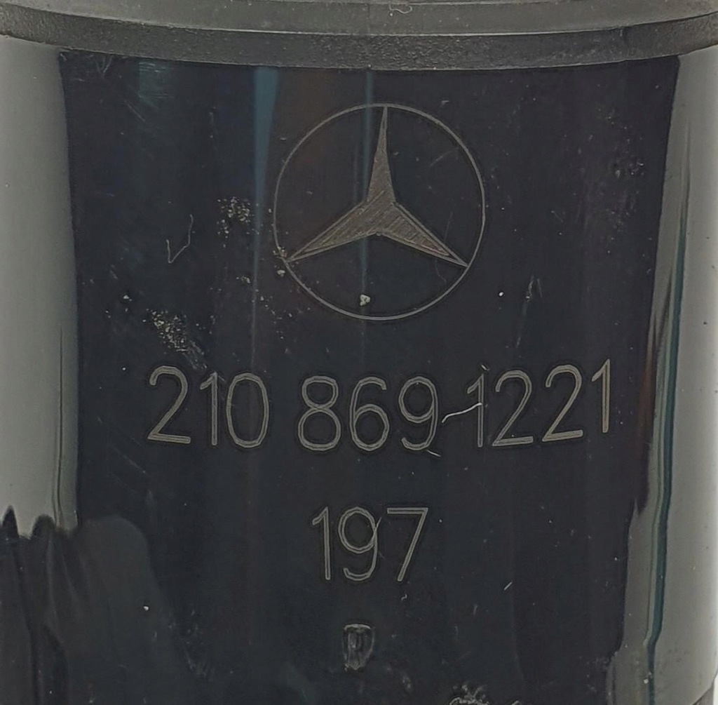 фото №3, Помпа распылителя mercedes w204 2108691221