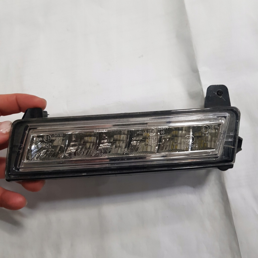 Купить Mercedes ml 164 рестайлинг  led противотуманная фара левая сторона oryg