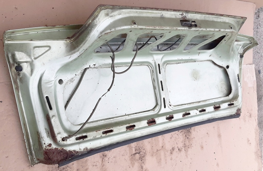 фото №9, Vw passat b1 кришка багажника задня кришка vw passat b1 кришка багажника задня кришка багажника