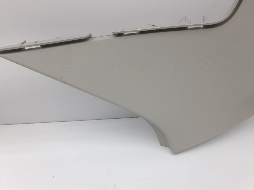 фото №16, Seat leon iv 2020 комплект защита средняя стойка / c