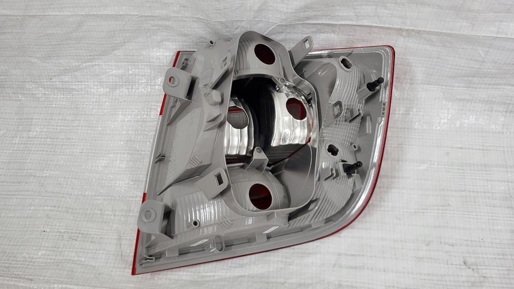 фото №3, -лампа задня ліва skoda rapid liftback 12-