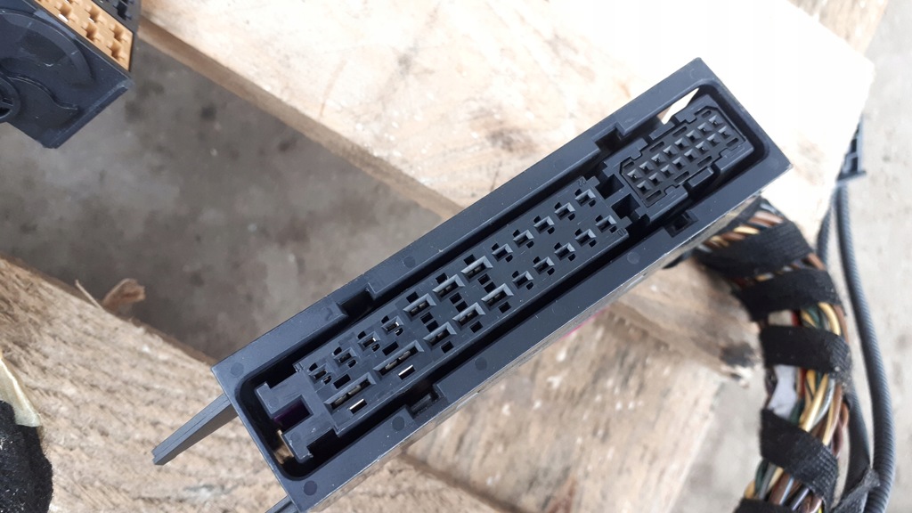 фото №14, A6 c7 4g жгут электропроводка усилителя bose s6 a7