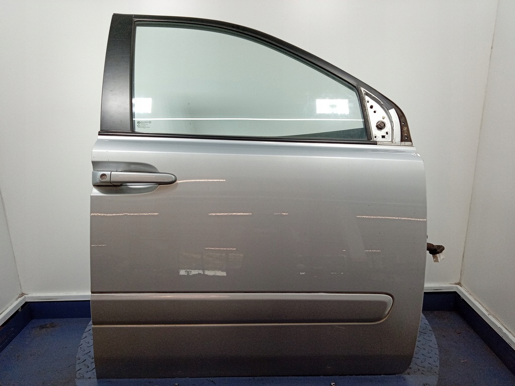 фото №1, Kia carnival ii vq двері перед праве передні