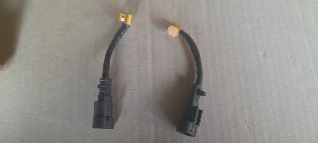 фото №1, Датчик зносу гальмівних колодок перед iveco daily 2006- 42567356