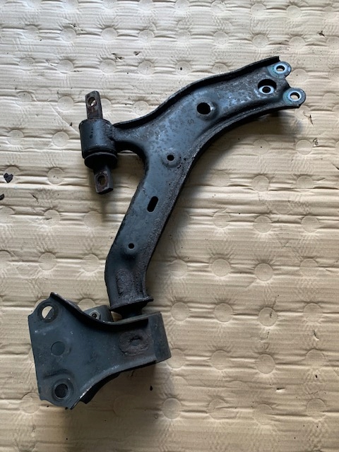 фото №1, Honda cr-v iv 12-16r важіль лівий нижній