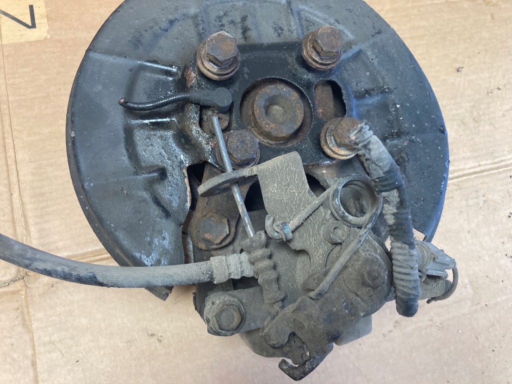 фото №10, Lancia delta 3 iii ступиця поворотний кулак супорт задня