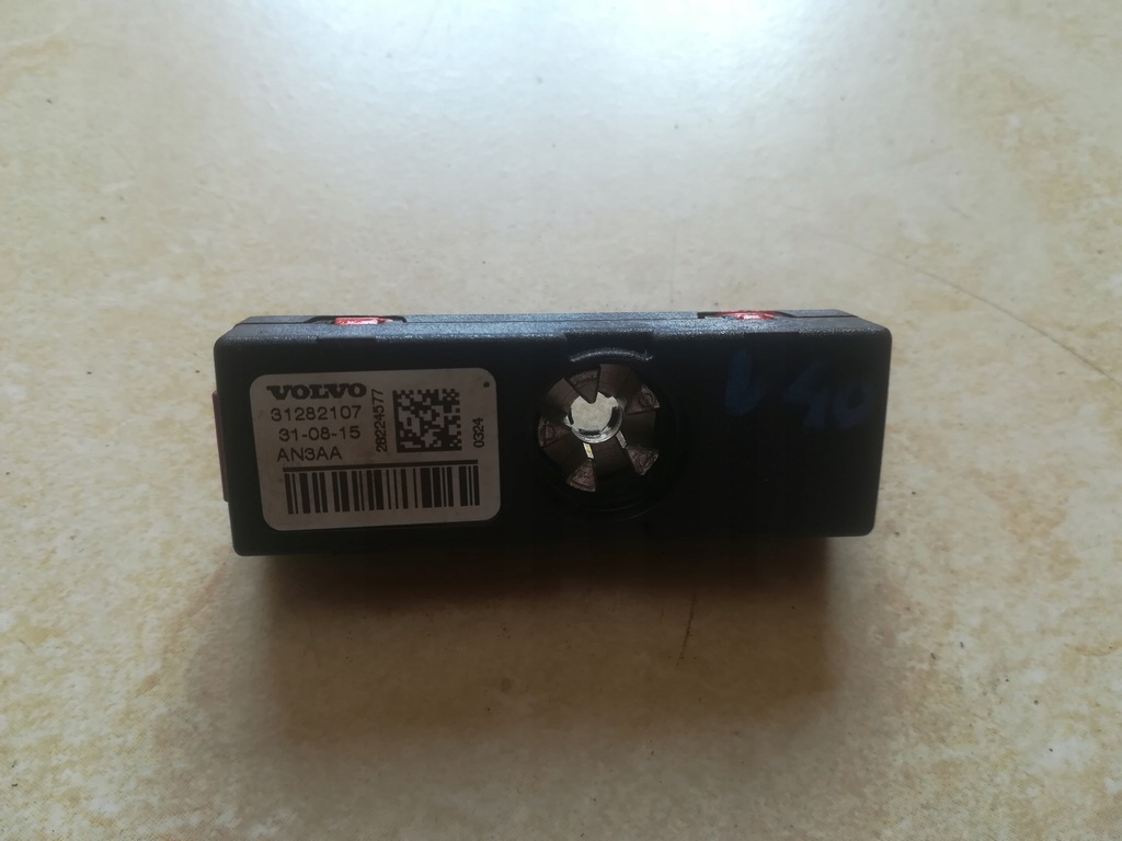 фото №1, Volvo v40 12- модуль підсилювач радіо антени антена