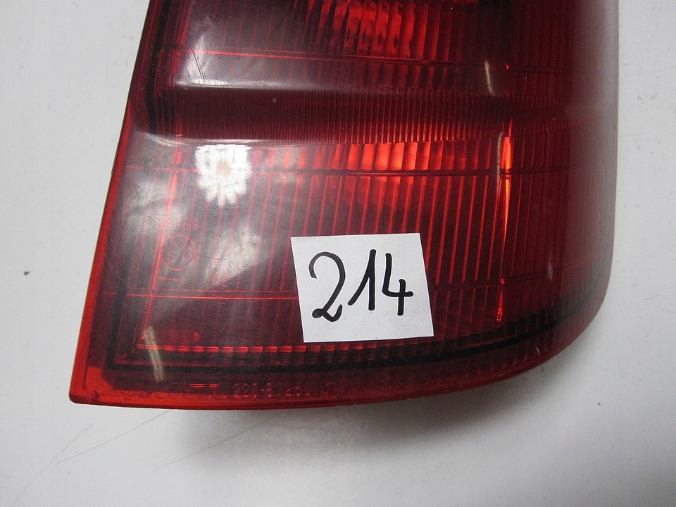 фото №3, Лампа задня права mitsubishi space runner 99 214