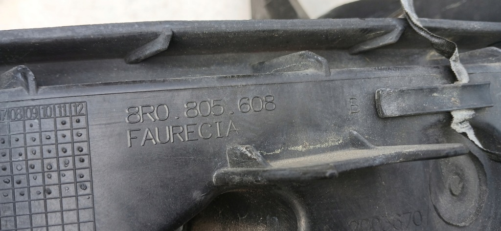 фото №6, Напрямна кронштейн лампи праве audi q5 8r + датчик 8r0941454a 8r0805608