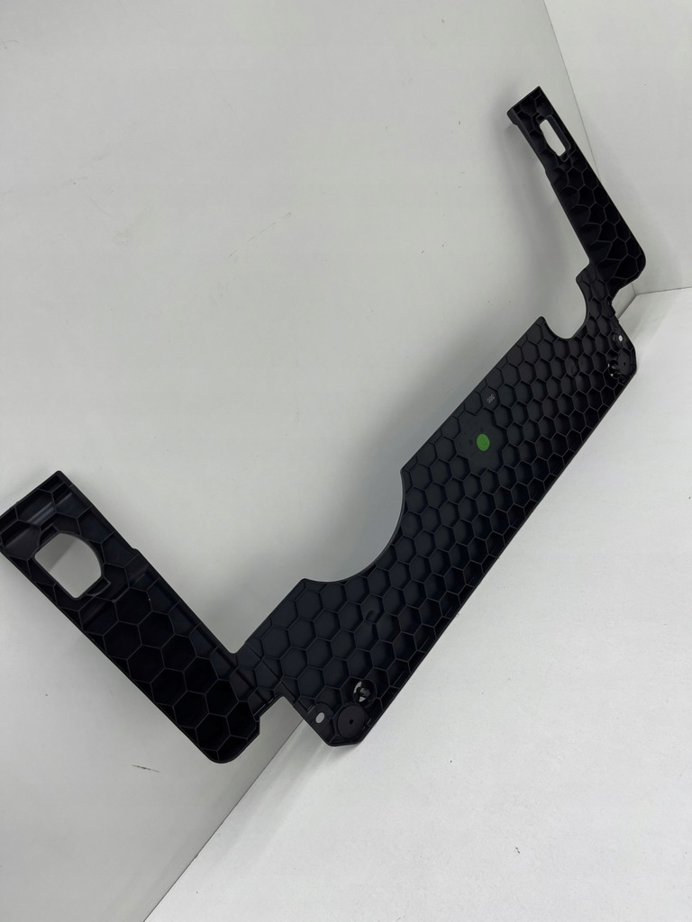 фото №6, Audi a6 c7 sedan напрямна підпора підлога багажника