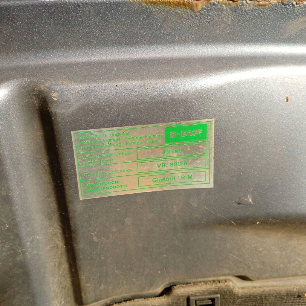 Капот кришка двигуна fiat bravo 2 vr890/b в Україні