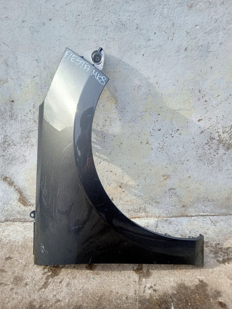 фото №1, Ford fiesta mk8 крыло перед передний