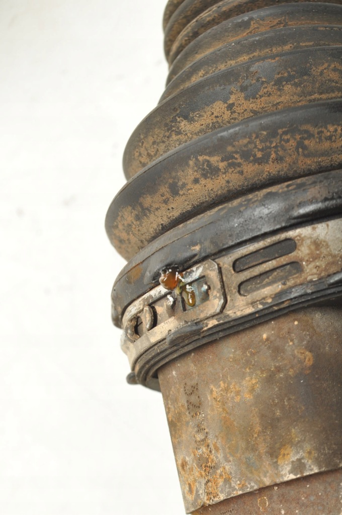 Chevrolet trax opel mokka 1 1.6 16v 116km приводной вал левая короткий 95090831 Цена