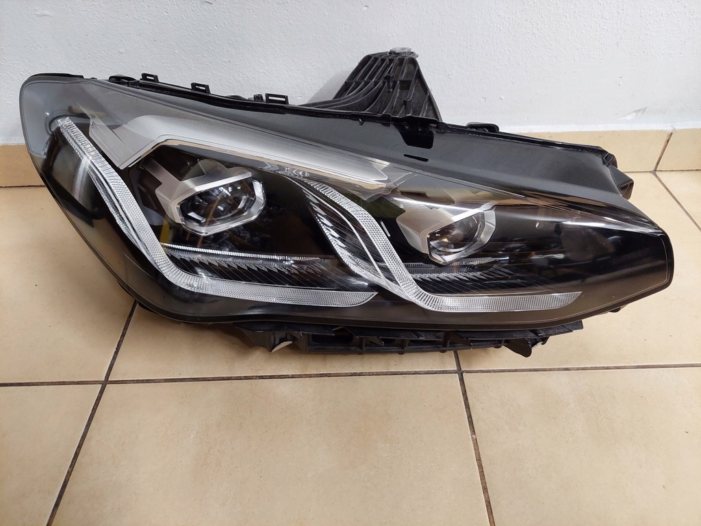 фото №1, Лампа права перед bmw 2 u06 active tourer full led