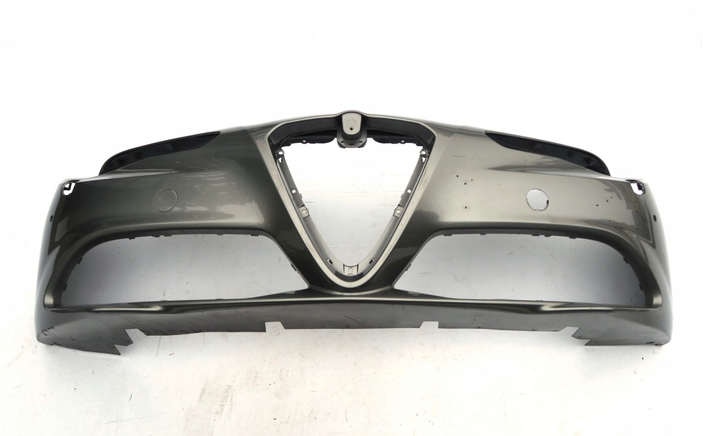 Alfa romeo giulia 2016 - бампер перед оригинал оригинальный номер Киев