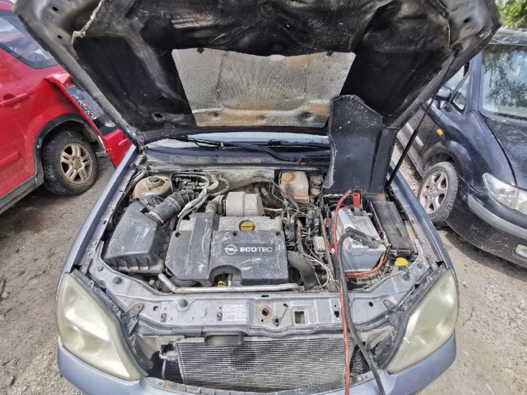 Opel vectra коробка предохранителей 2004 2.2l 532150018 13112914 с Разборки