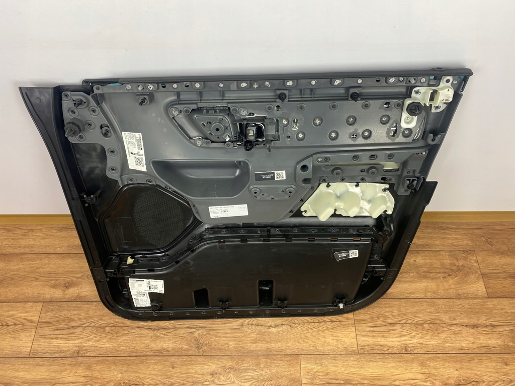 фото №7, Обшивка дверь левый перед обивка dodge ram 1500 2019+