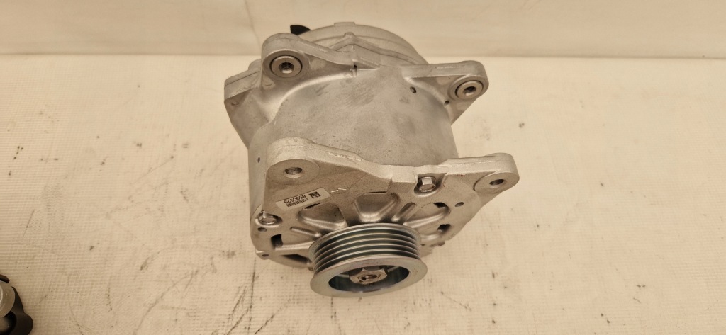 фото №2, Audi r8 5.2 fsi lamborghini huracan генератор