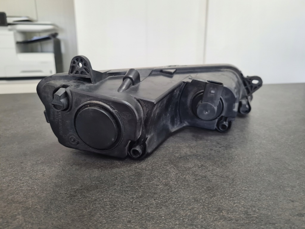 фото №4, Протитуманна фара правий vw passat b7 оригінальний номер