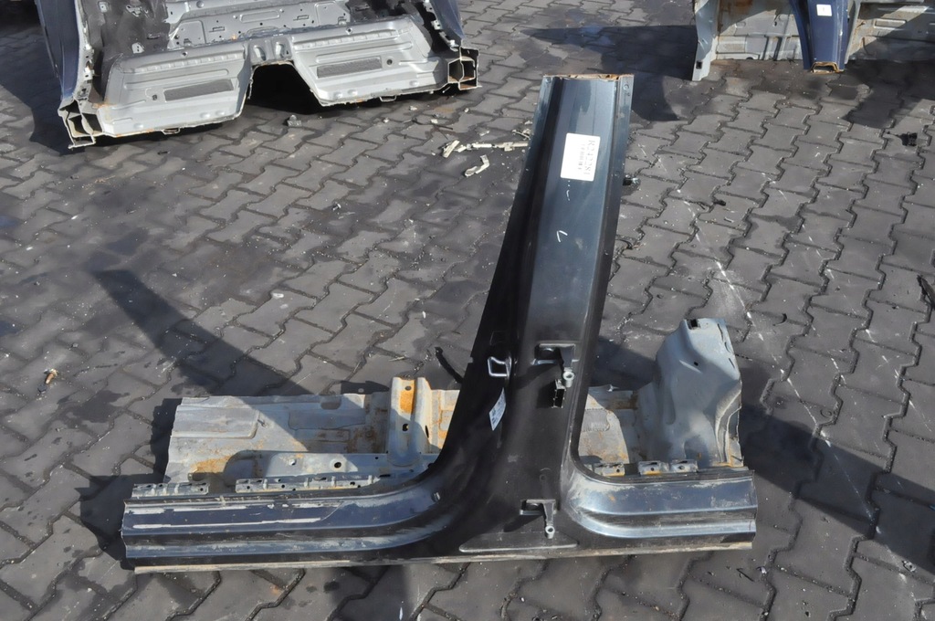 фото №1, Cupra formentor блок двигателя средний порог левый