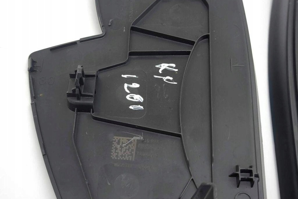 фото №9, Боковой накладки декоративные панели приборной панели seat ibiza v kj1 6f2858217 1.0l