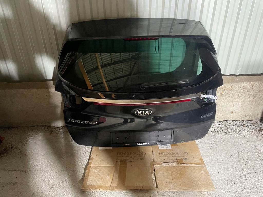 фото №1, Kia sportage 2016- крышка багажника багажника czarna