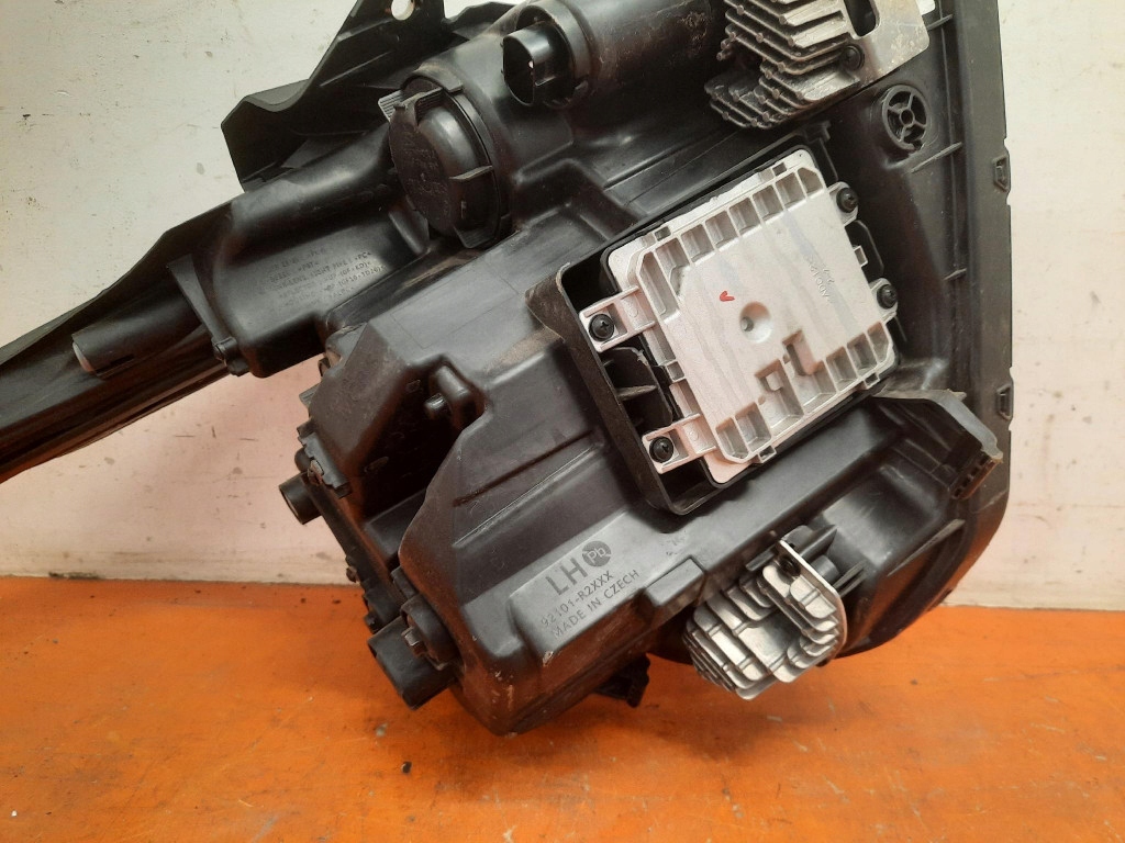 фото №9, Kia sportage v 21- лампа левая перед фара левый передний