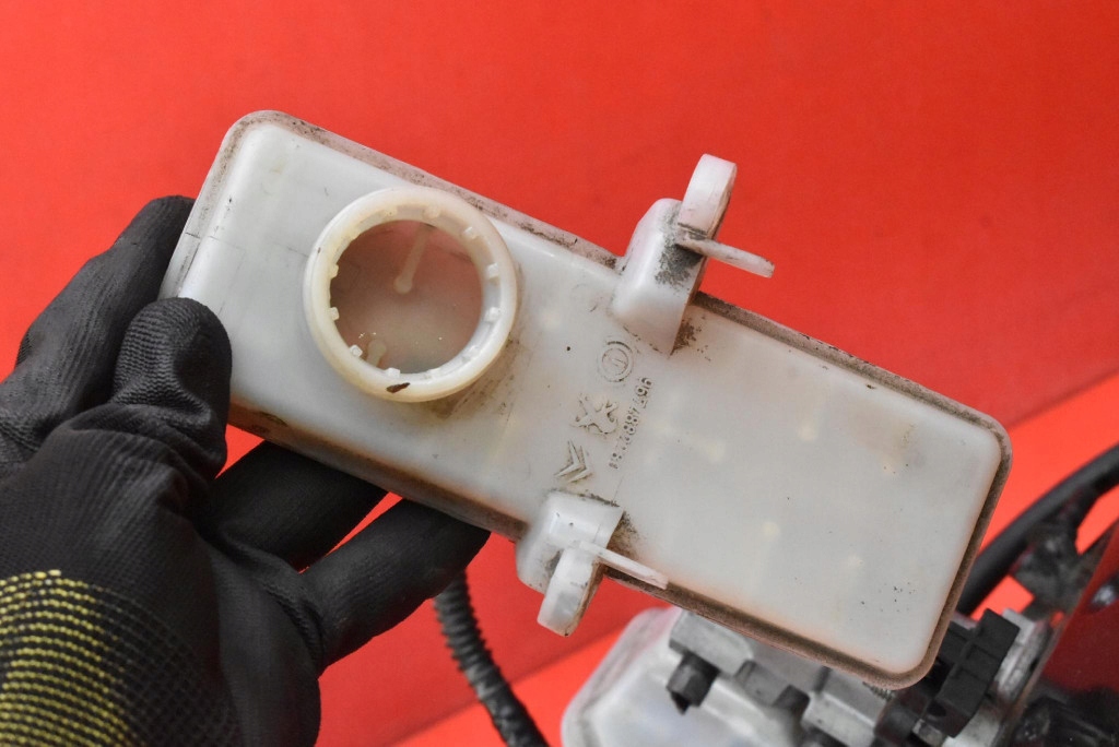 Купить Усилитель тормозов насос тормозная 9673131280 citroen c4 picasso 2 ii 2.0 bluehdi 150 km