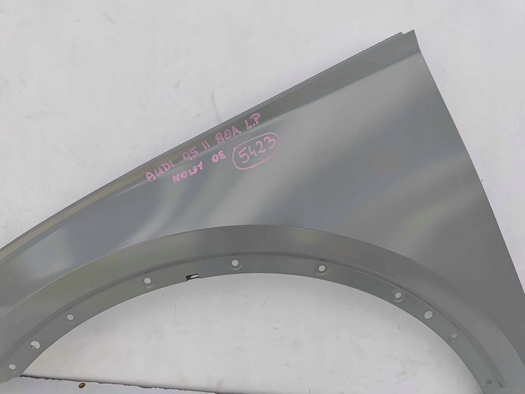 Купить Audi q5 2 80a 16- крыло  левое  перед передний новый оригинал 5423