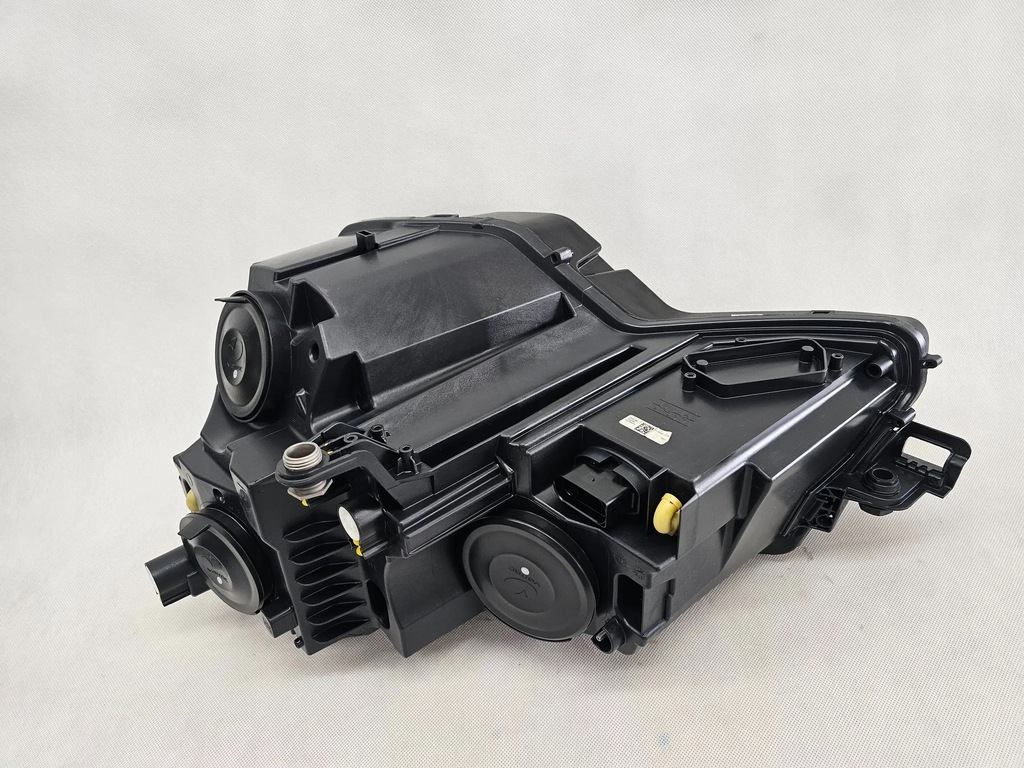 фото №8, Skoda karoq 57b lampaprzódprzednia правая обычная с led europa 57b941016a