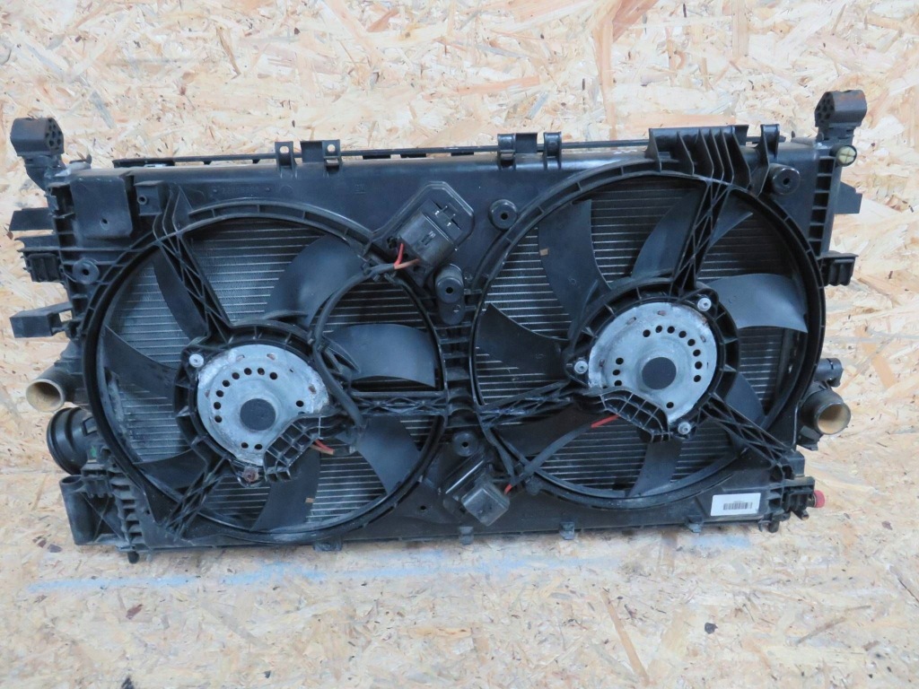 Opel insignia a рестайлинг  2.0 cdti b20dth комплект радиатор вентиляторы с Разборки