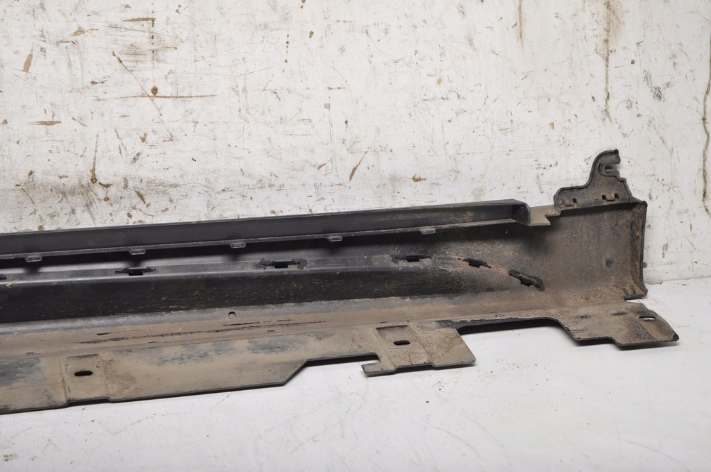 фото №14, Bmw x1 f48 накладка поріг ліва c1m