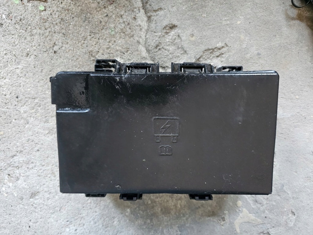 фото №1, 2013 2014 dodge ram 1500 коробка запобіжників 3.6 v6