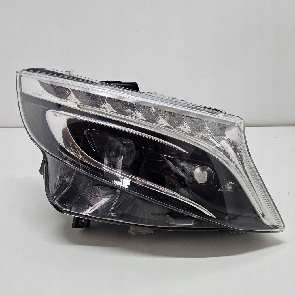 фото №1, Лампа права перед mercedes v-klasa w447 full led ils a4479060201 комплектна
