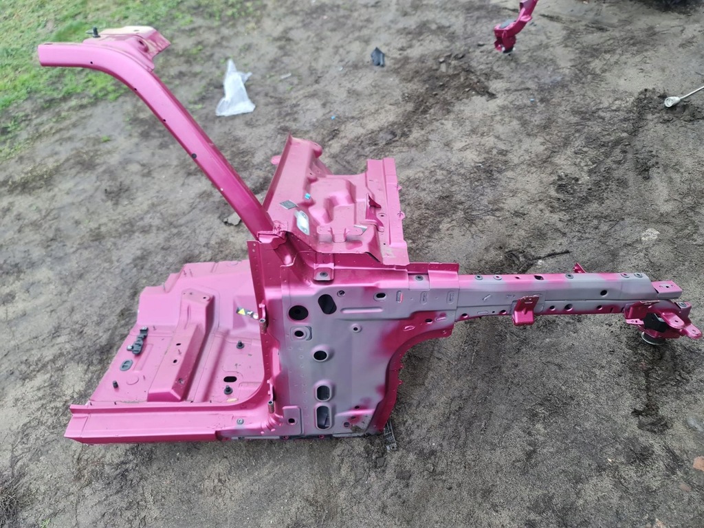 фото №1, Подкрылок четверть усилитель правая wrangler jl 18+