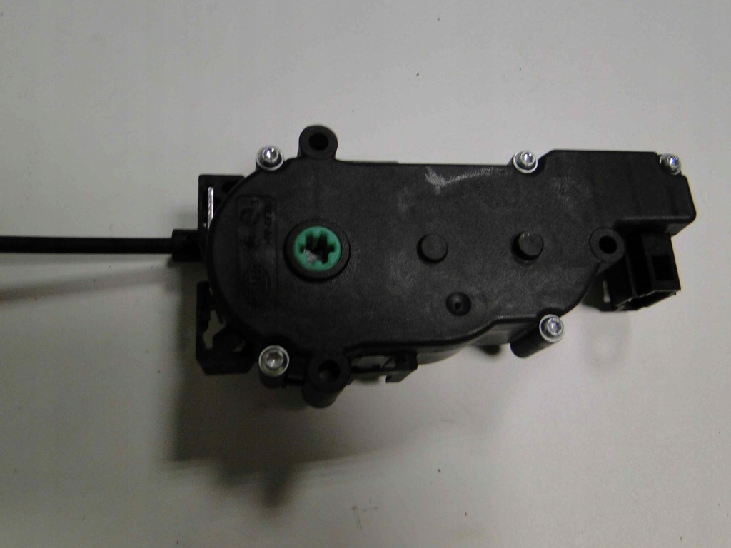 фото №3, Mercedes cls 218 kombi привід доводчик замка кришки