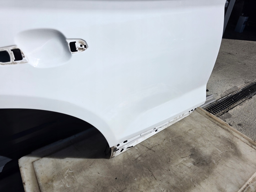 фото №6, Дверь правый задняя audi q5 fy 80a ly9c