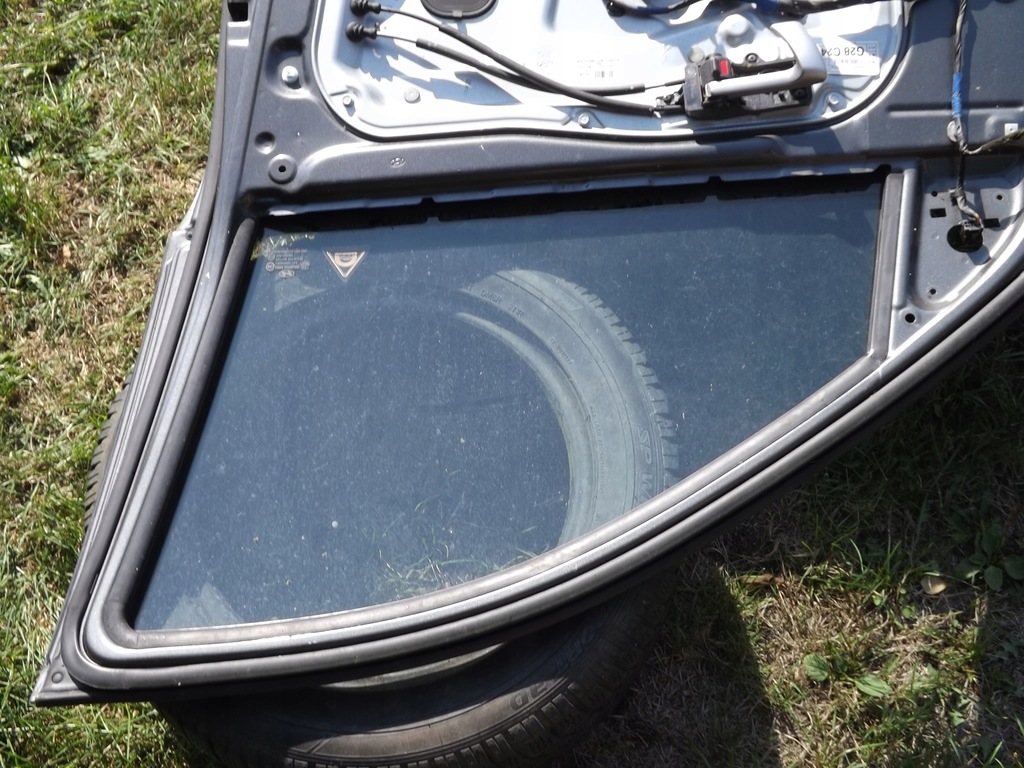 фото №12, Hyundai santa fe ii 2 двері правий перед праве передні 2j