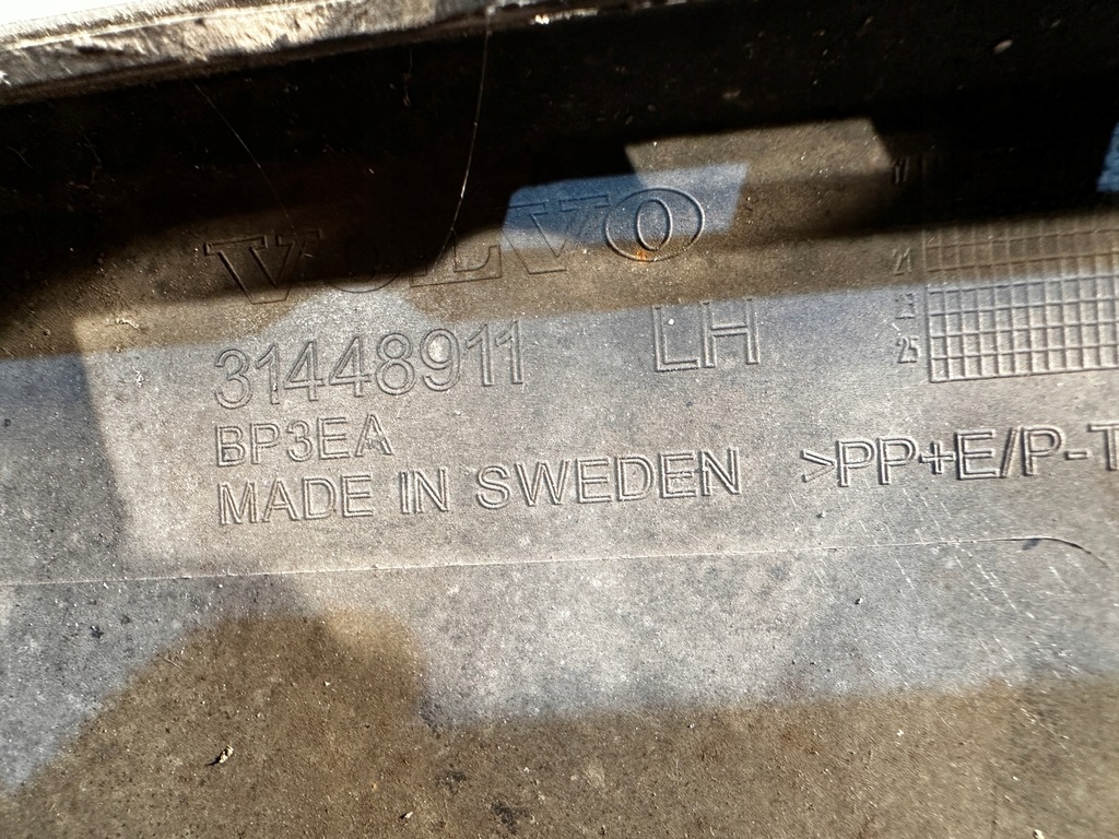 фото №10, Volvo v60 ii s60 iii молдинг поріг ліва 31448911