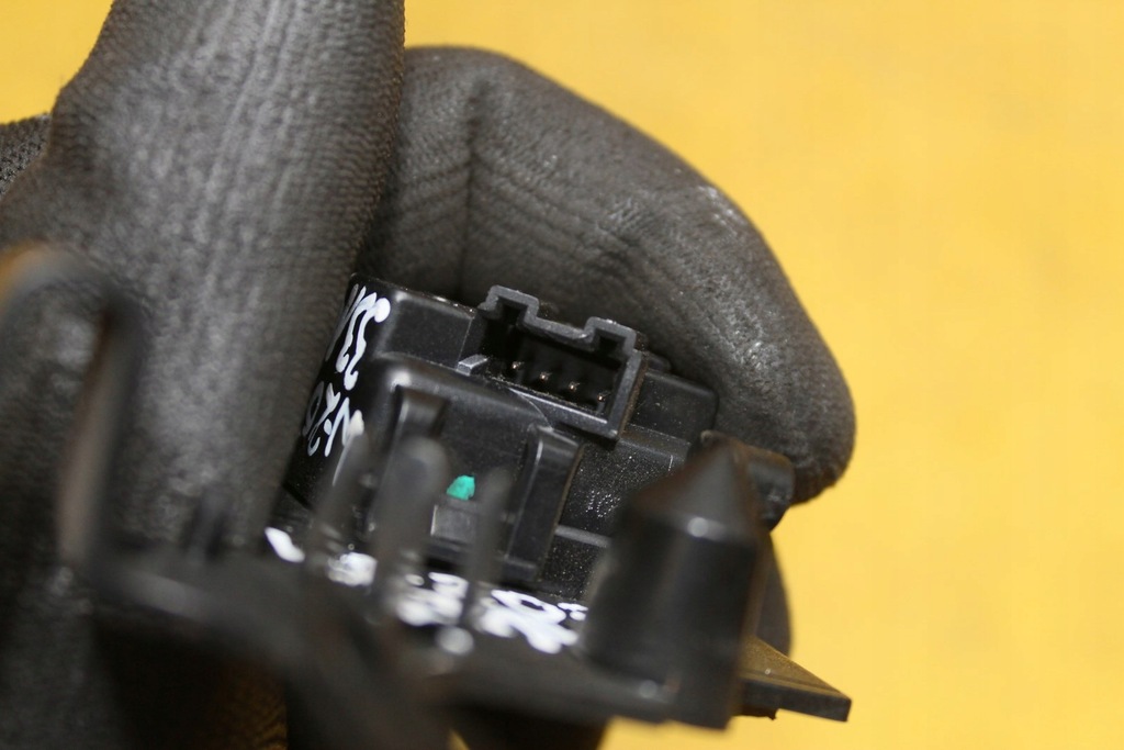 фото №6, Датчик дощу zmierchu mercedes w203 2038200611