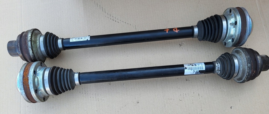 фото №1, Приводной вал задняя комплектная шарниры audi q5 8r правая левая оригинальный номер