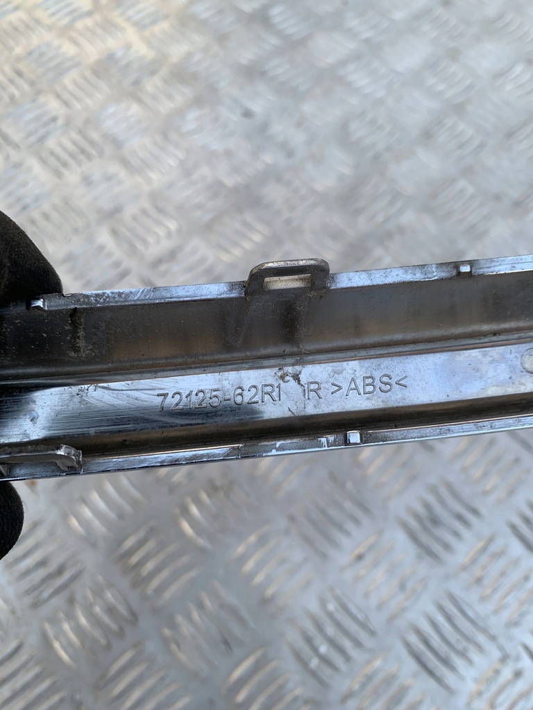 фото №5, Молдинг хром правая бампер перед ignis iii 16- 1.2b