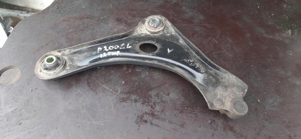 фото №1, Рычаг левый перед передний peugeot 2008 i