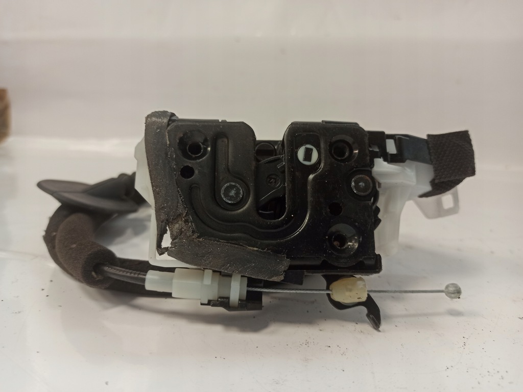 фото №9, Renault arkana 22 замок дверь перед левый 4 pin eu 805031423r