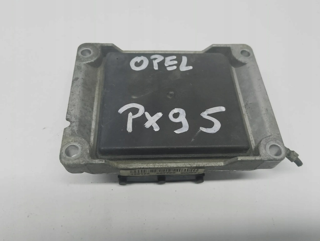 фото №1, Бортовой компьютер блок управления двигателя opel 0261207720 24420558