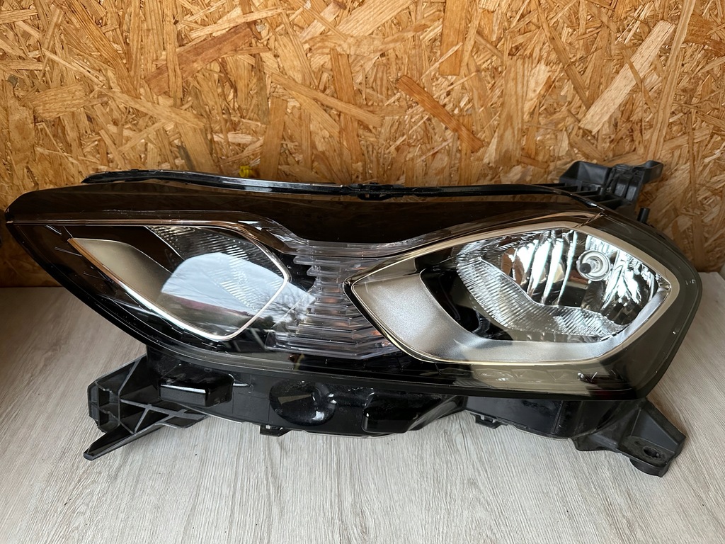 фото №1, Лампа левая citroen ds3 crossback