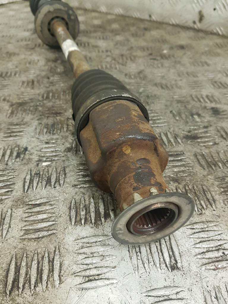 фото №2, Półośka привідний вал права передня sandero 8201045819