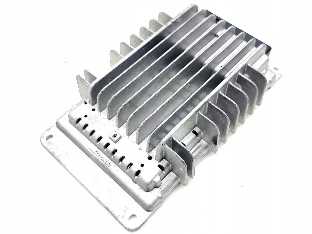 фото №1, Maserati quattroporte 2004 підсилювач 447009