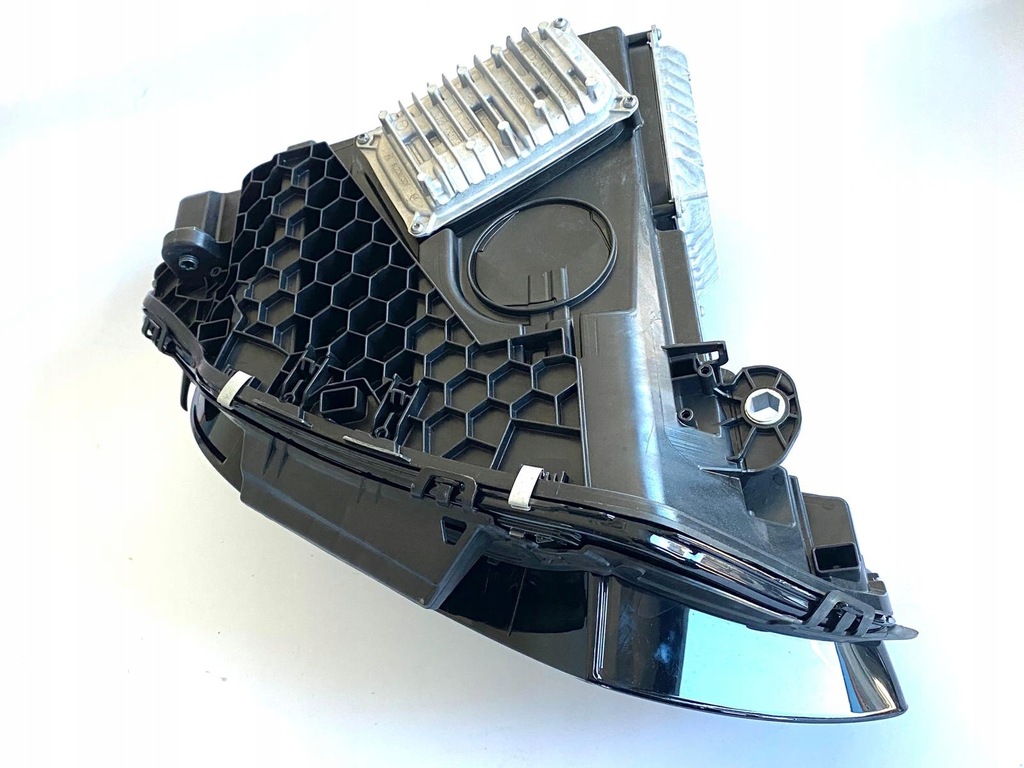 фото №12, Mercedes eqe 295 лампа передня ліва digital led